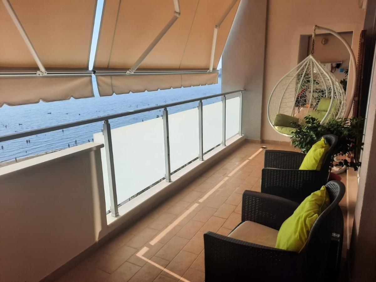 Apartment Deluxe Sea View
